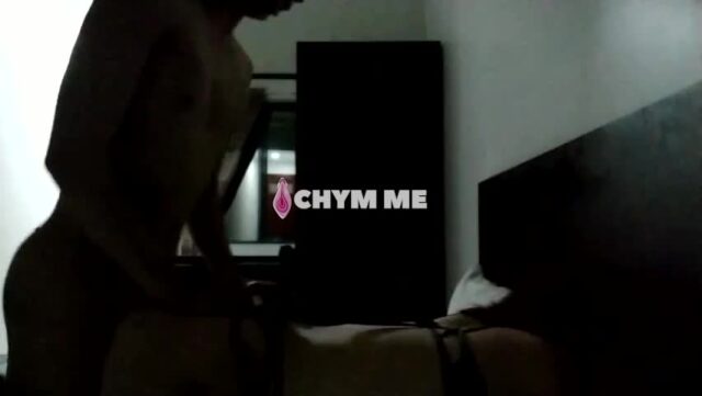 Xăm trổ full lưng mông cong liếm lồn sếp nữ văn phòng