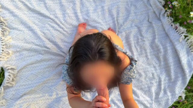 Cô dâu Tây váy ngắn bị chú rể bắn tinh đầy mặt đêm tân hôn